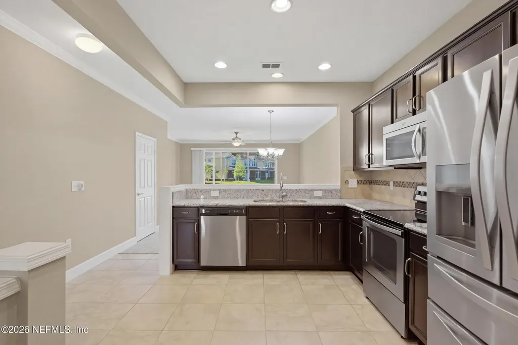 6876 Woody Vine Drive Jacksonville FL 32258