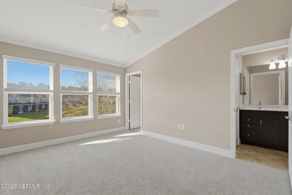 6876 Woody Vine Drive Jacksonville FL 32258