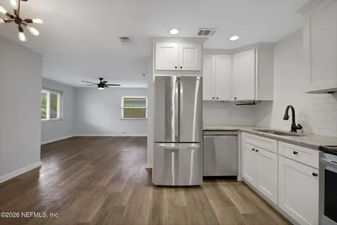 4582 Merrimac Avenue Jacksonville FL 32210