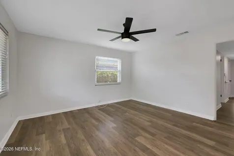 4582 Merrimac Avenue Jacksonville FL 32210