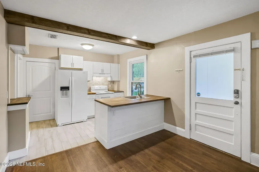 4037 Gilmore Street Jacksonville FL 32205