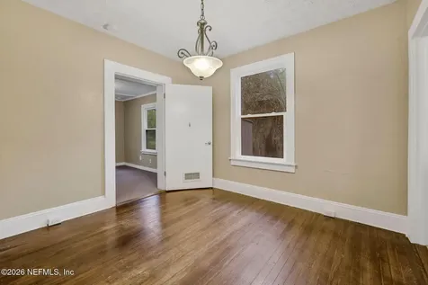 4037 Gilmore Street Jacksonville FL 32205