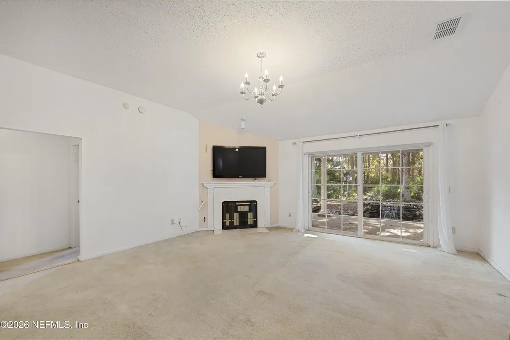 1048 Whirlaway Circle Jacksonville FL 32218