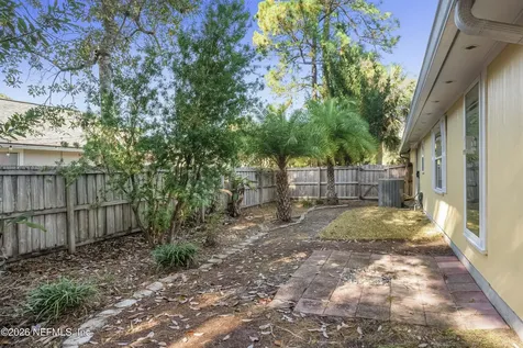 1048 Whirlaway Circle Jacksonville FL 32218