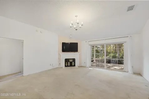 1048 Whirlaway Circle Jacksonville FL 32218