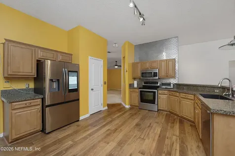 1048 Whirlaway Circle Jacksonville FL 32218