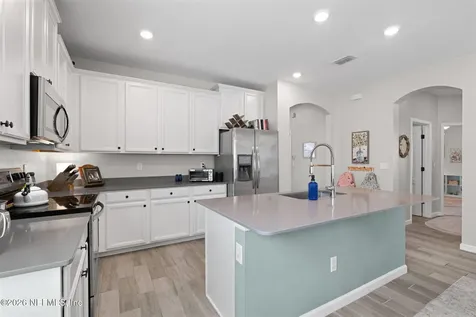 7427 Rock Brook Drive Jacksonville FL 32222