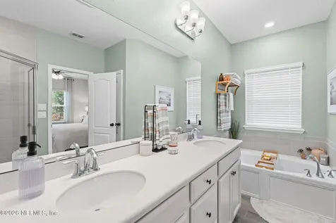 7427 Rock Brook Drive Jacksonville FL 32222