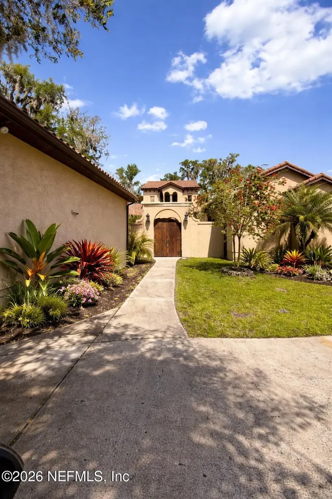 530 Clifton Road Crescent City FL 32112