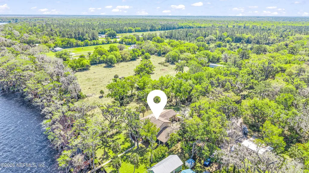 530 Clifton Road Crescent City FL 32112