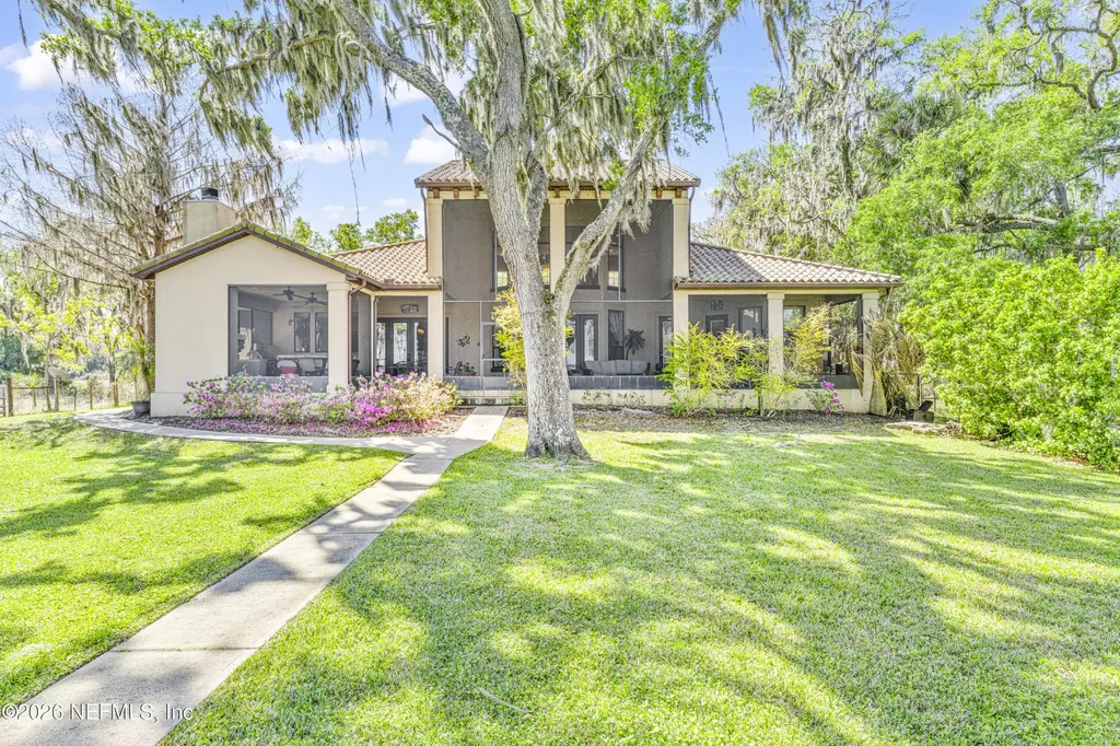 530 Clifton Road Crescent City FL 32112