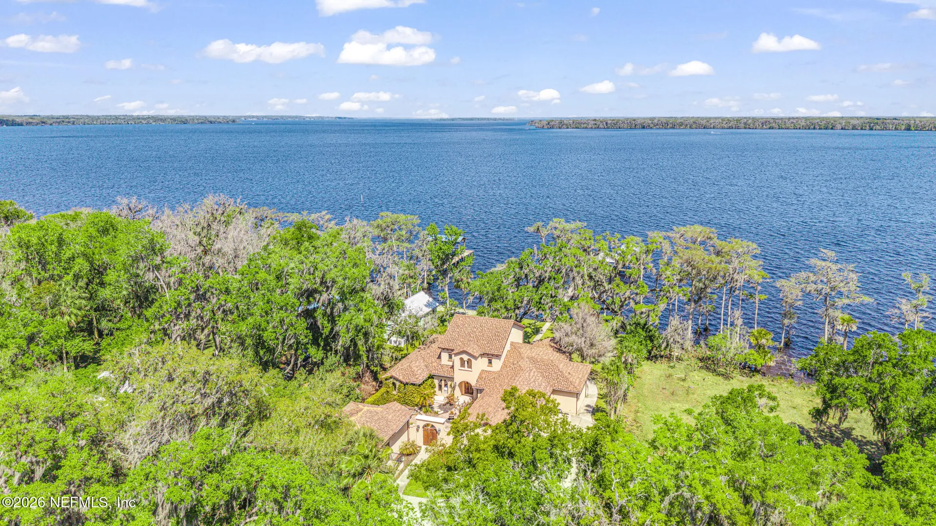 530 Clifton Road Crescent City FL 32112