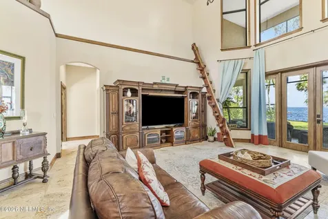 530 Clifton Road Crescent City FL 32112