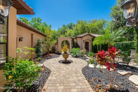 530 Clifton Road Crescent City FL 32112