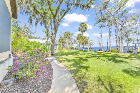 530 Clifton Road Crescent City FL 32112