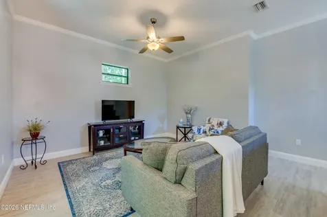 530 Clifton Road Crescent City FL 32112