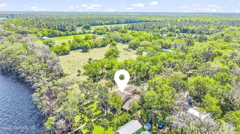 530 Clifton Road Crescent City FL 32112