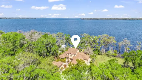 530 Clifton Road Crescent City FL 32112