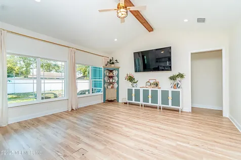 4282 Wolfe Drive Macclenny FL 32063