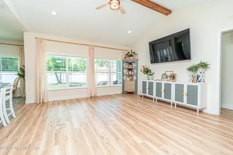 4282 Wolfe Drive Macclenny FL 32063