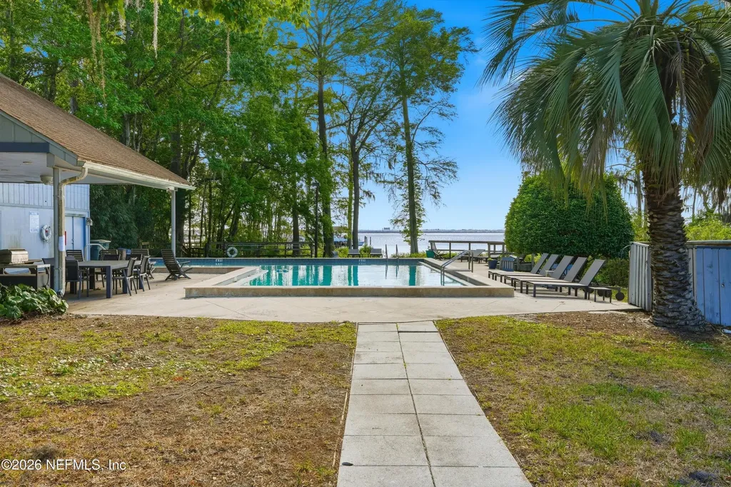 2710 Cove View Drive N Jacksonville FL 32257
