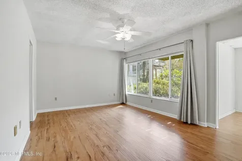 2710 Cove View Drive N Jacksonville FL 32257