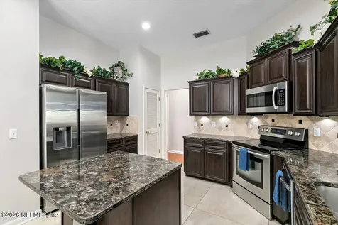 11532 Alexis Forest Drive Jacksonville FL 32258