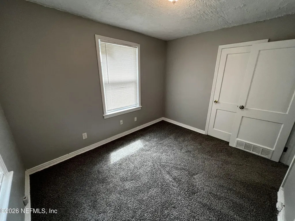 5035 Campenella Drive Jacksonville FL 32209