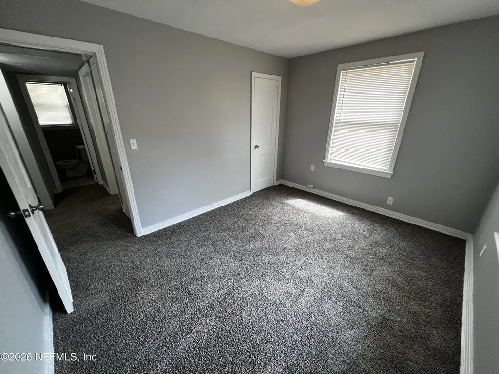 5035 Campenella Drive Jacksonville FL 32209
