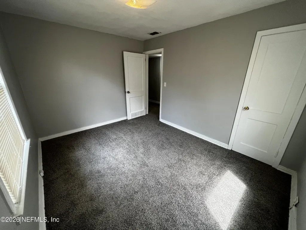 5035 Campenella Drive Jacksonville FL 32209