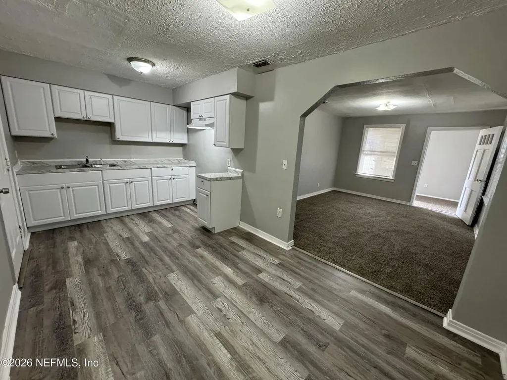 5035 Campenella Drive Jacksonville FL 32209