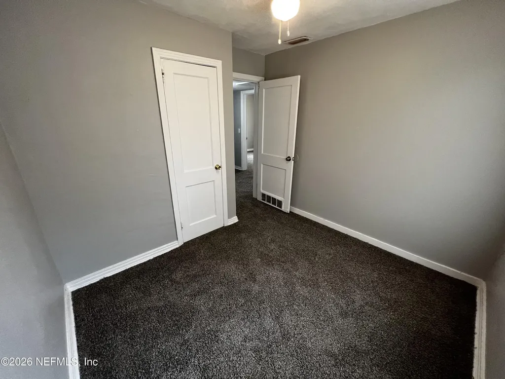 5035 Campenella Drive Jacksonville FL 32209
