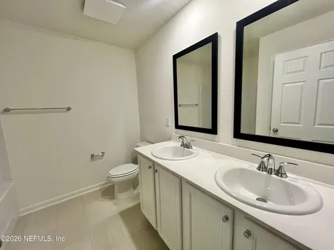 2765 Laurel Falls Drive Green Cove Springs FL 32043