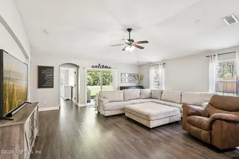 521 Shamrock Avenue S Jacksonville FL 32218
