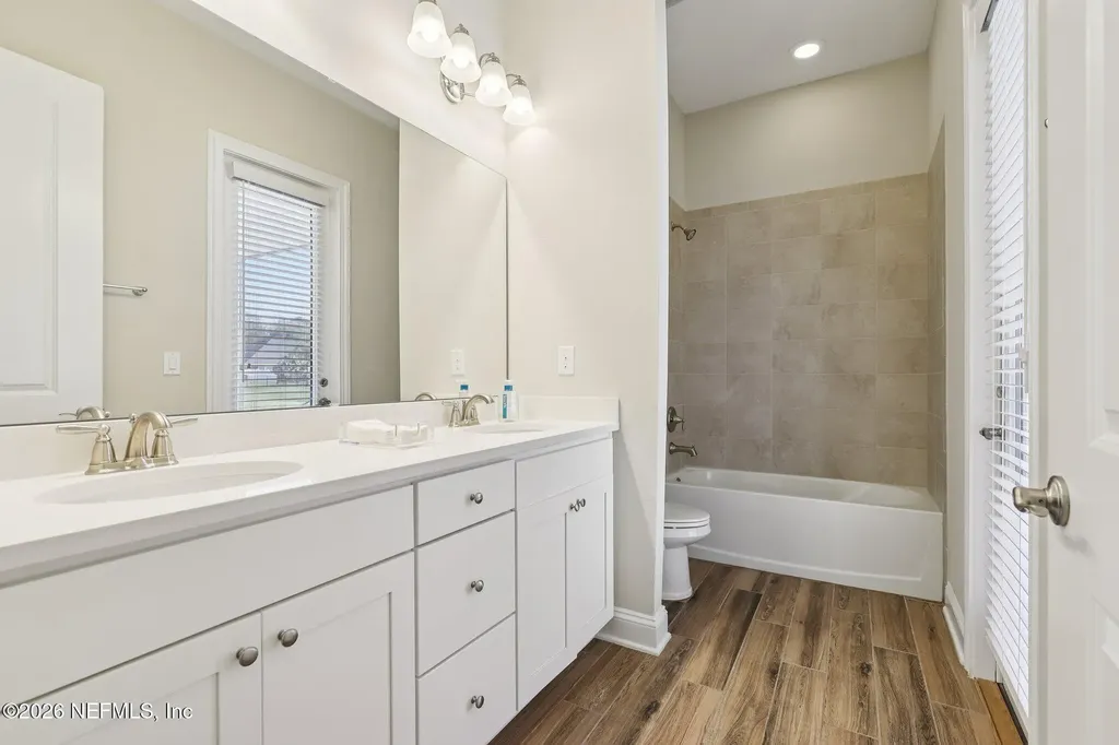 3024 Free Bird Loop Green Cove Springs FL 32043