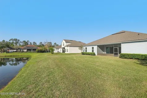 3024 Free Bird Loop Green Cove Springs FL 32043
