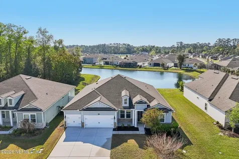 3024 Free Bird Loop Green Cove Springs FL 32043