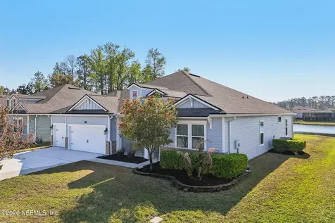 3024 Free Bird Loop Green Cove Springs FL 32043