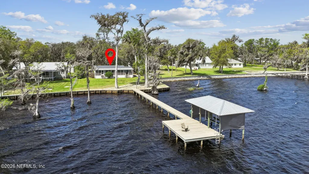 108 Sandra Lane Crescent City FL 32112