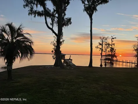 108 Sandra Lane Crescent City FL 32112