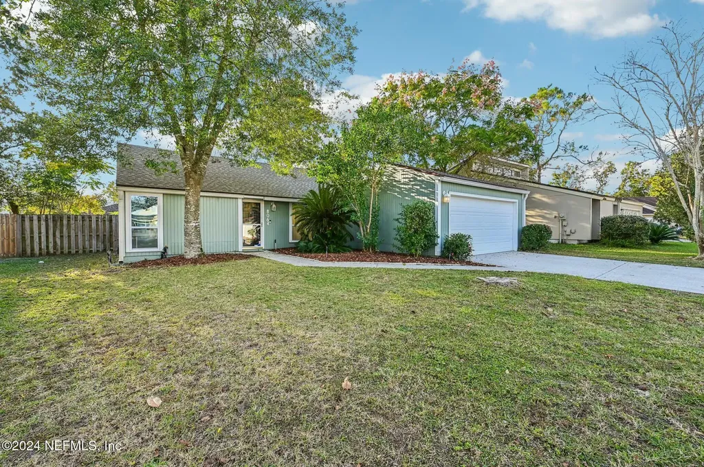 8064 Kilwinning Lane Jacksonville FL 32244