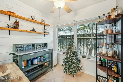 8064 Kilwinning Lane Jacksonville FL 32244