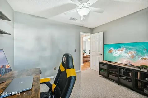 8064 Kilwinning Lane Jacksonville FL 32244