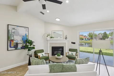 3699 Juliet Leia Circle S Jacksonville FL 32218