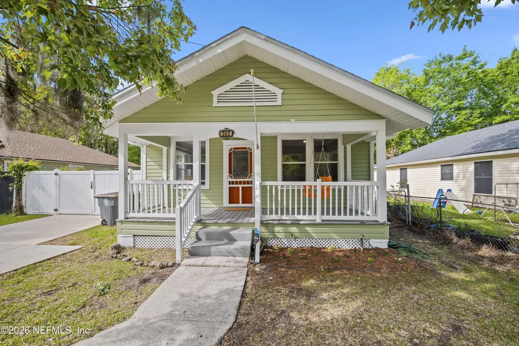 560 Comet Street Jacksonville FL 32205