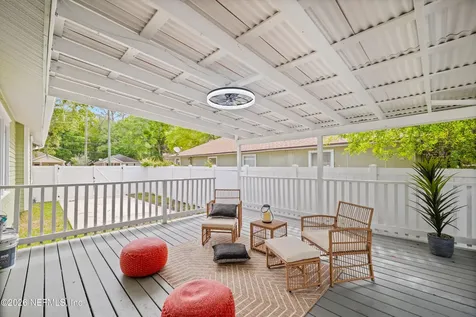 560 Comet Street Jacksonville FL 32205