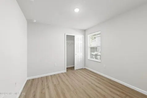 2121 Pullman Avenue Jacksonville FL 32209