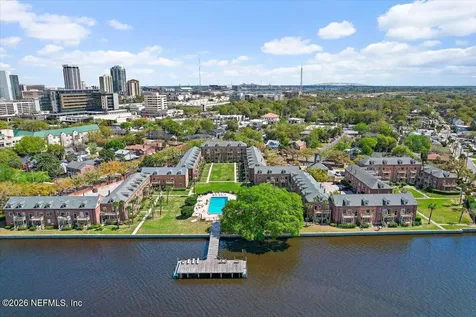1586 Palm Avenue Jacksonville FL 32207