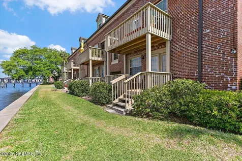 1586 Palm Avenue Jacksonville FL 32207