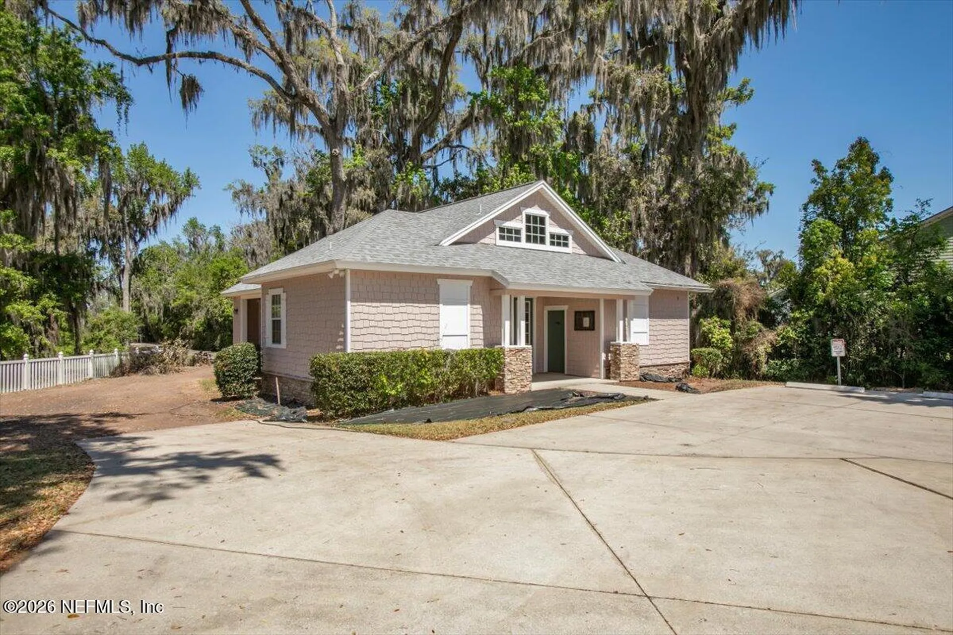 1884 Paradise Moorings Boulevard Middleburg FL 32068